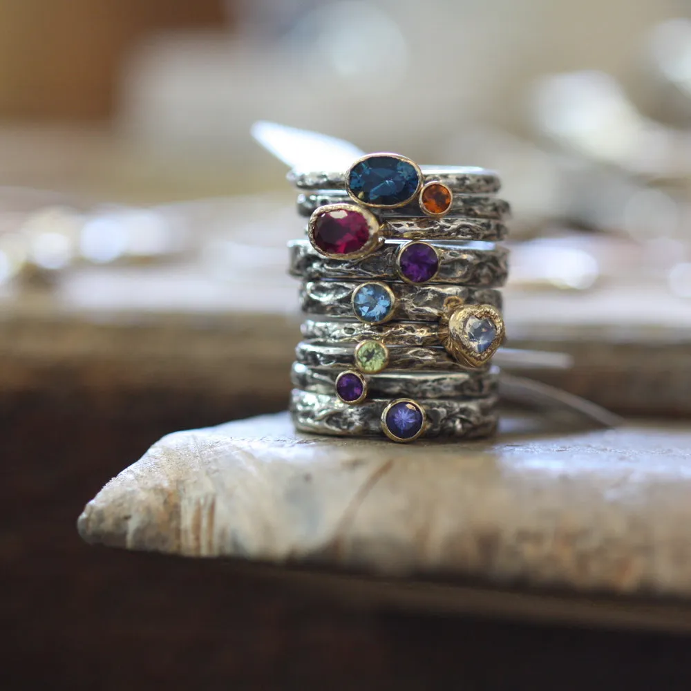 Aquamarine Textured Treasure Ring - 4mm Gemstone