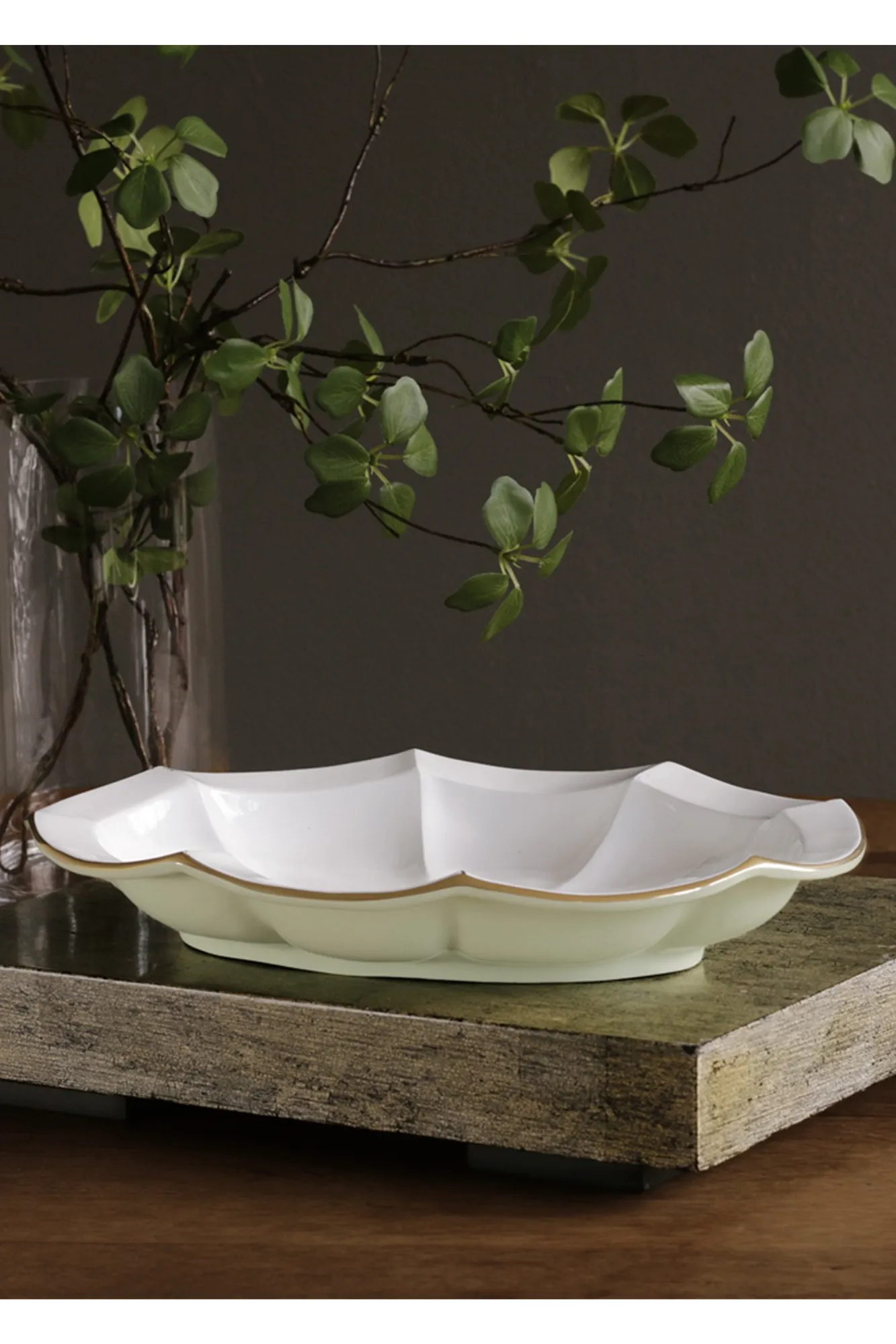 Beatriz Ball Encanto Devon Oval Platter - Pistachio & White