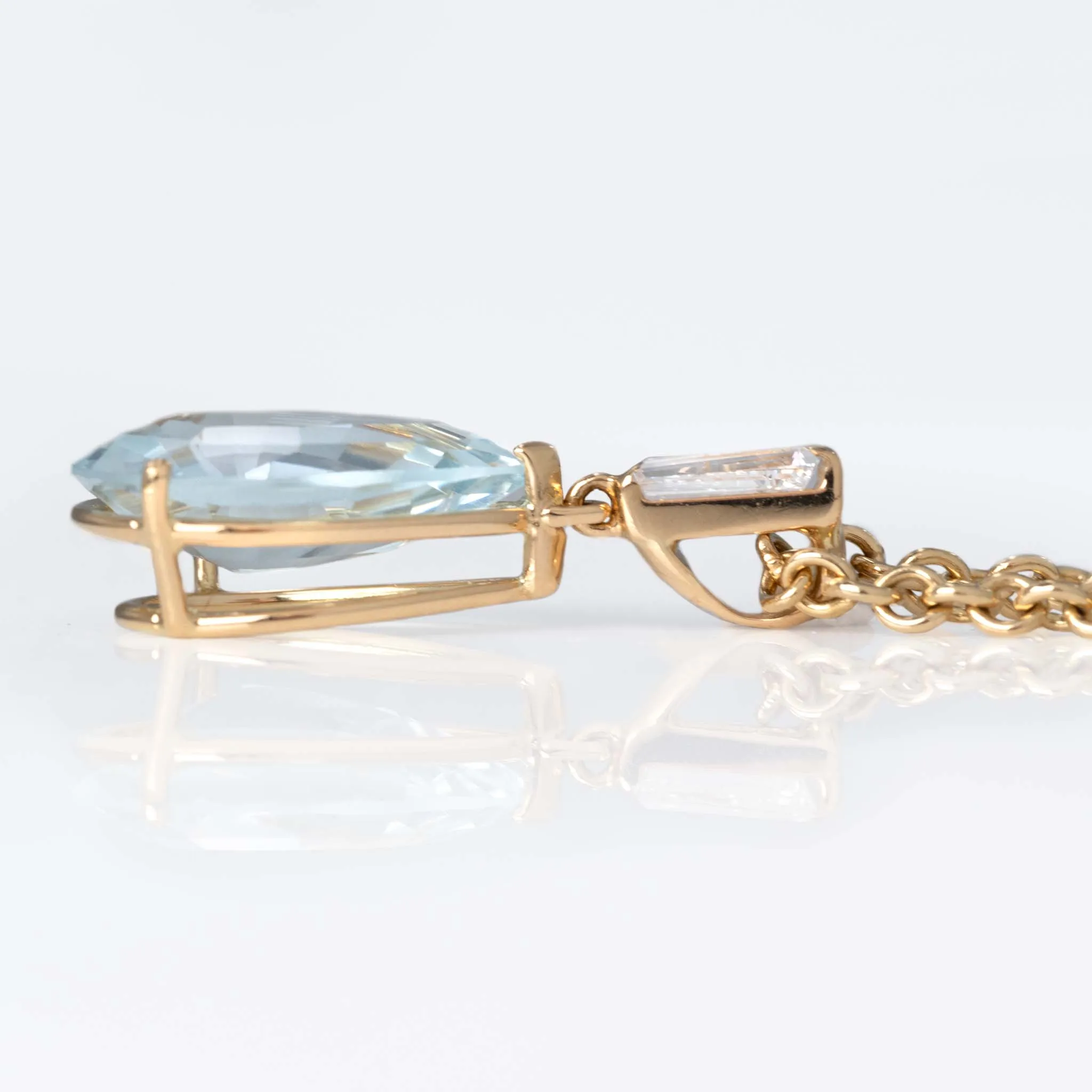 Contemporary 18ct Yellow Gold 5 carat Aquamarine and Diamond Pendant