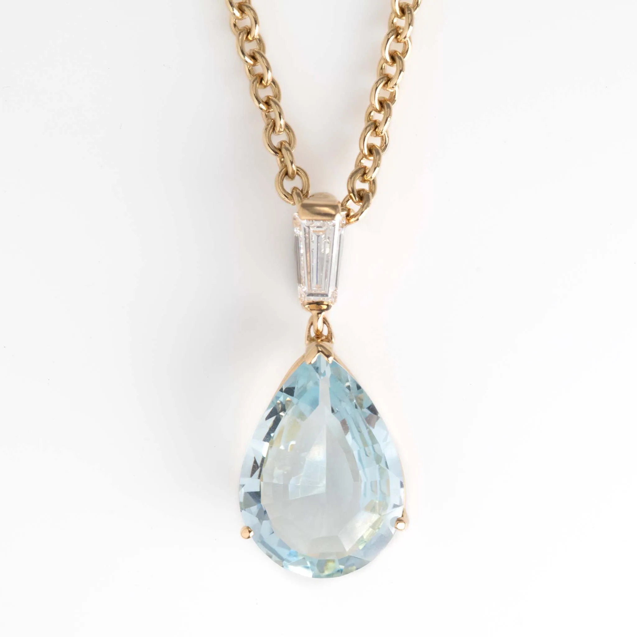 Contemporary 18ct Yellow Gold 5 carat Aquamarine and Diamond Pendant