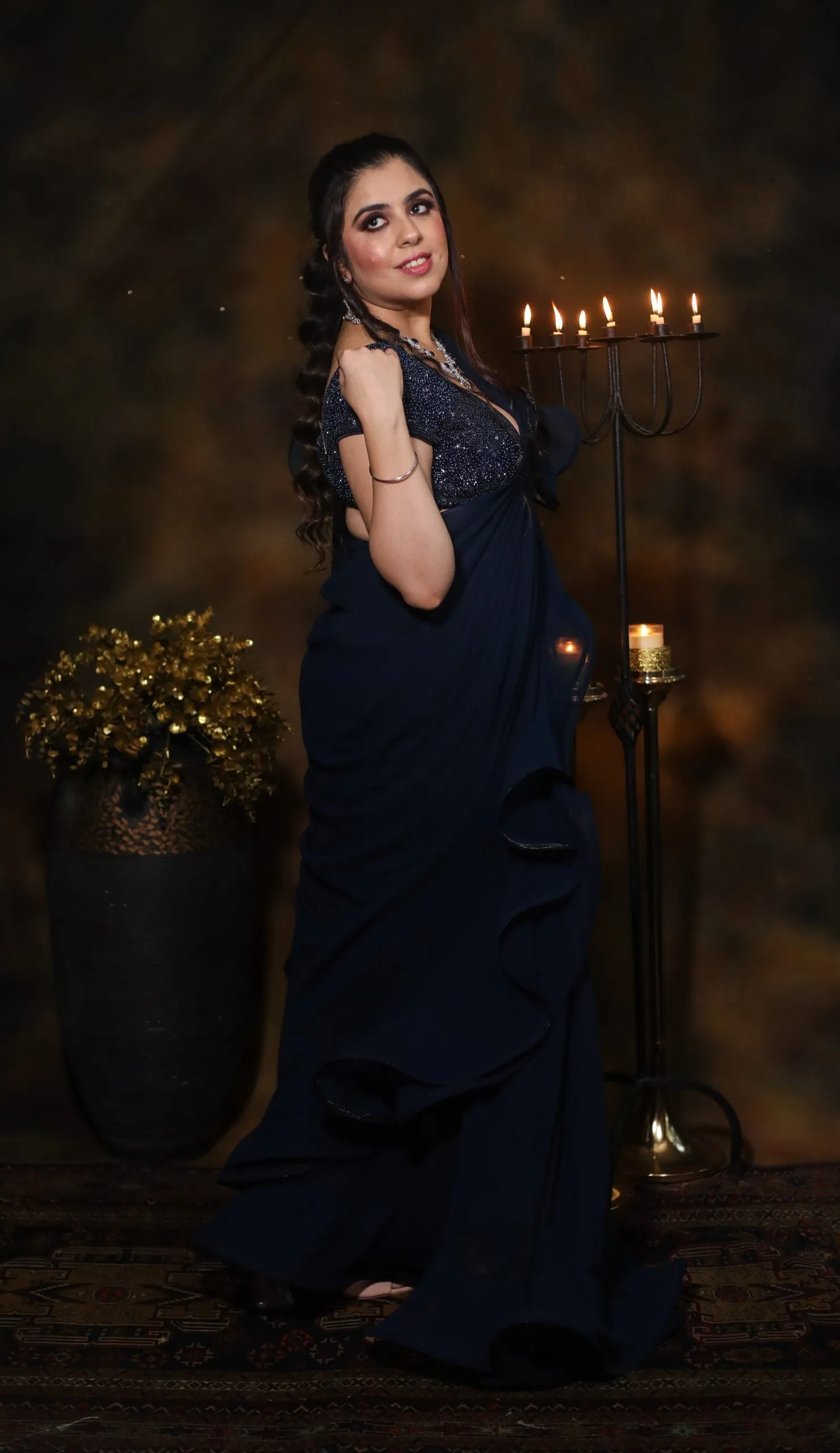 JADE IN ESSENCE OF NAVY BLUE