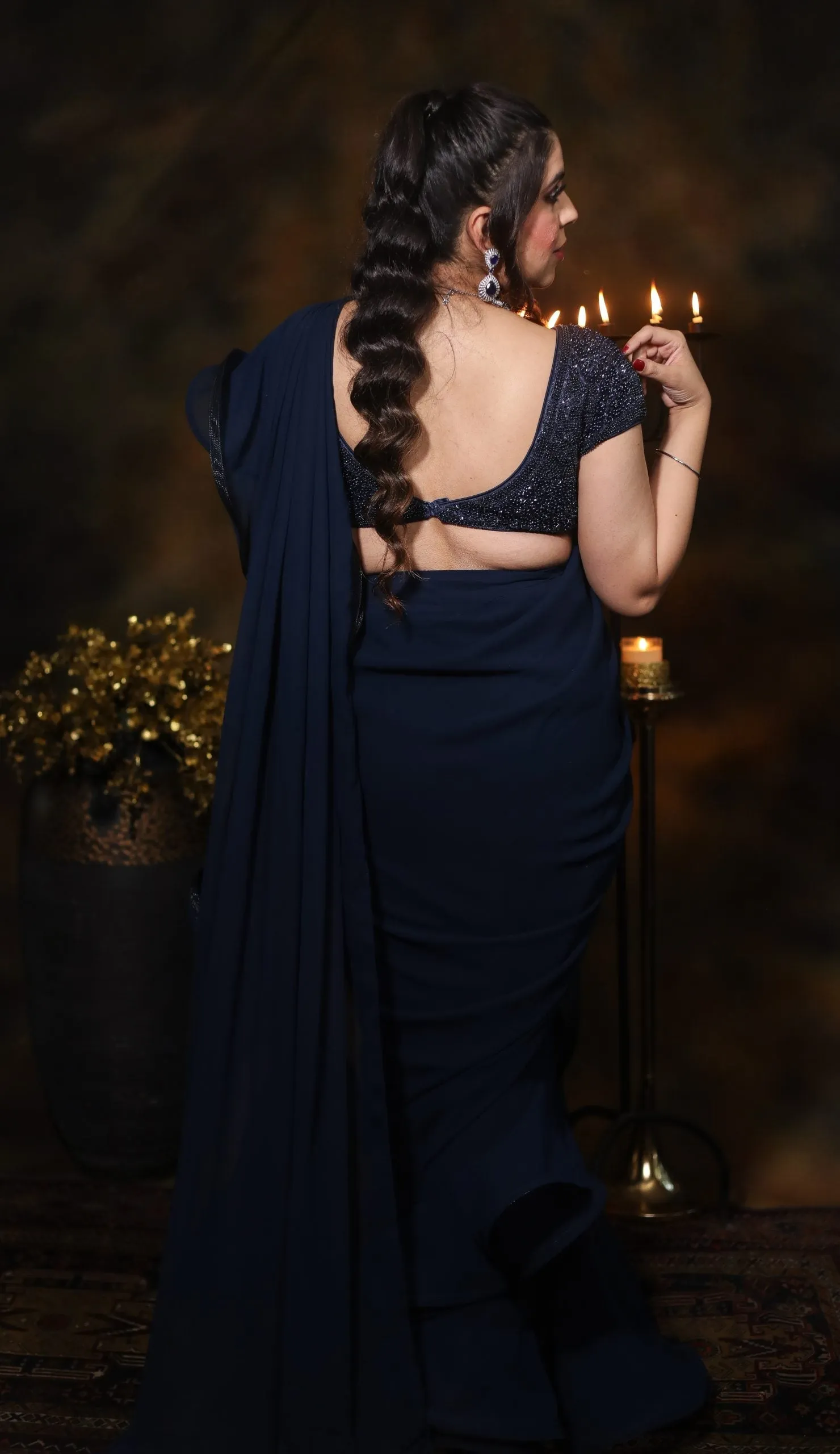 JADE IN ESSENCE OF NAVY BLUE
