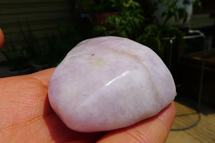 Natural Jade Rough Jadeite Raw (128g,6.4X5.2X2.2cm)