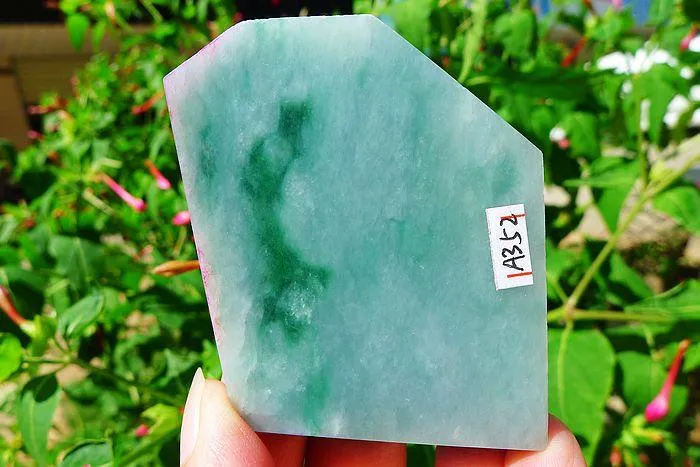 Natural Jade Rough Jadeite Raw (95g,6.6X5.2X0.9cm)