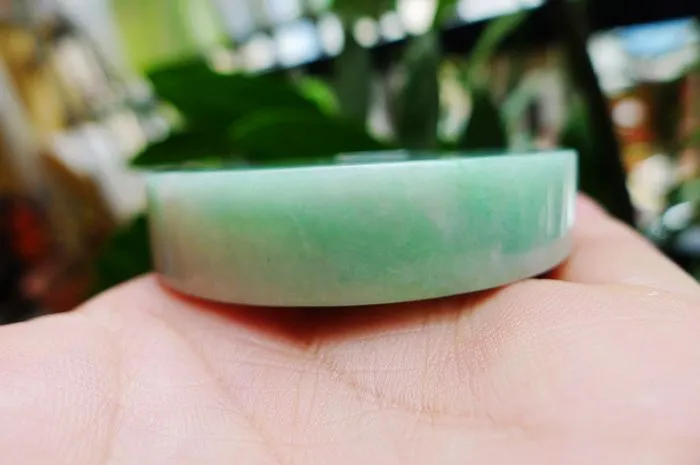 Natural Jade Rough Jadeite Raw (99g,5.6X1.2cm)