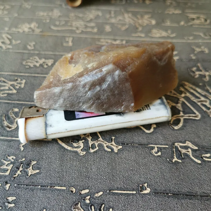 Natural Kunlun Jade Rough Nephrite Raw (156g, 5.5X4X2.5cm)