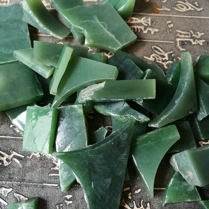 Natural Kunlun Jade Rough Nephrite Raw 550g