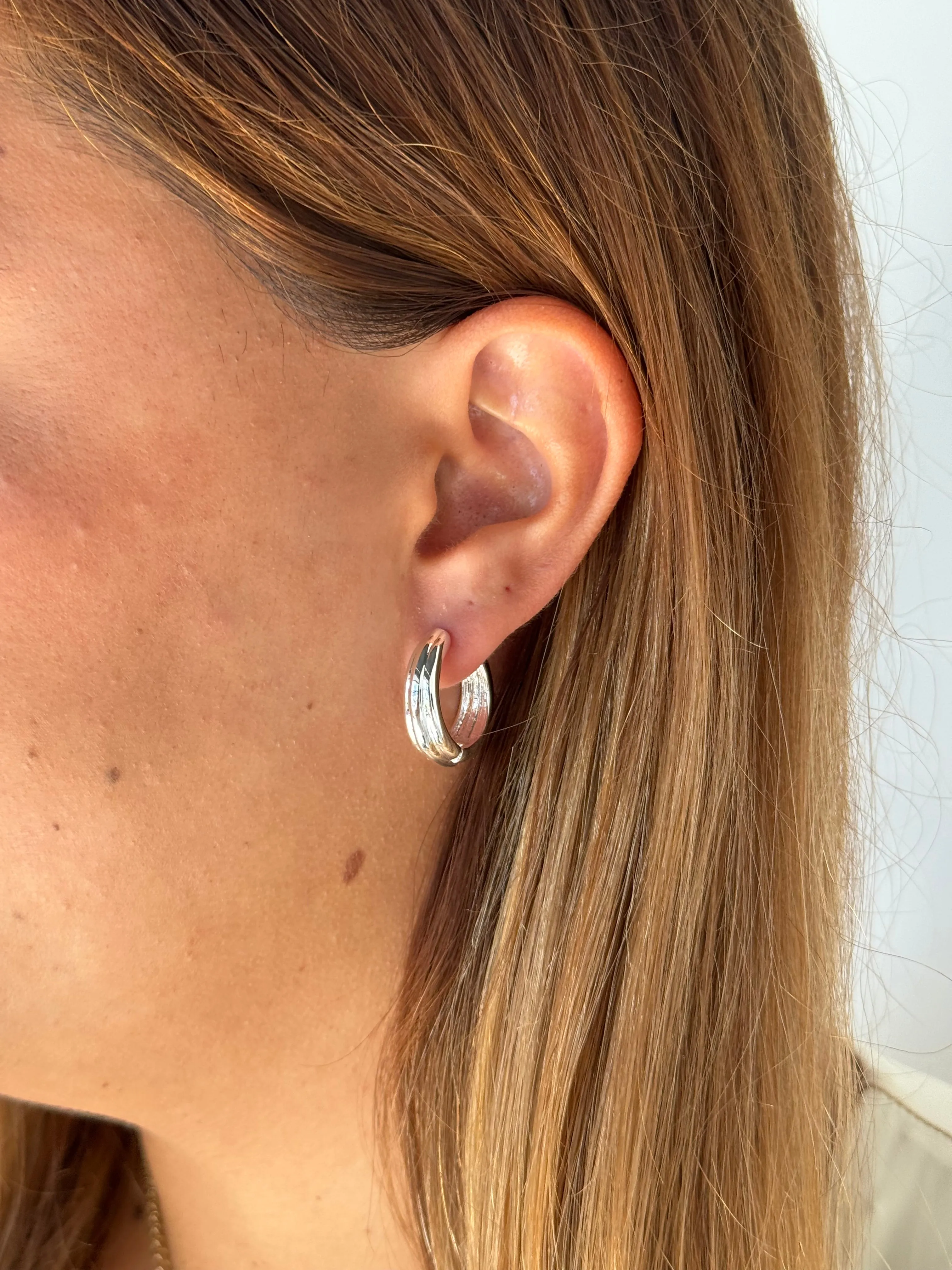 Paris Hoop Earring - Silver