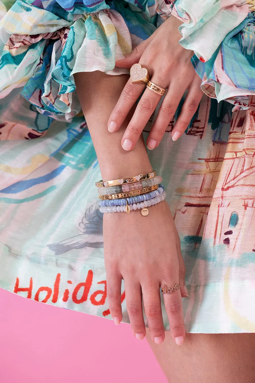 Small Cowrie Shell Charm Heishi Bead Bracelet