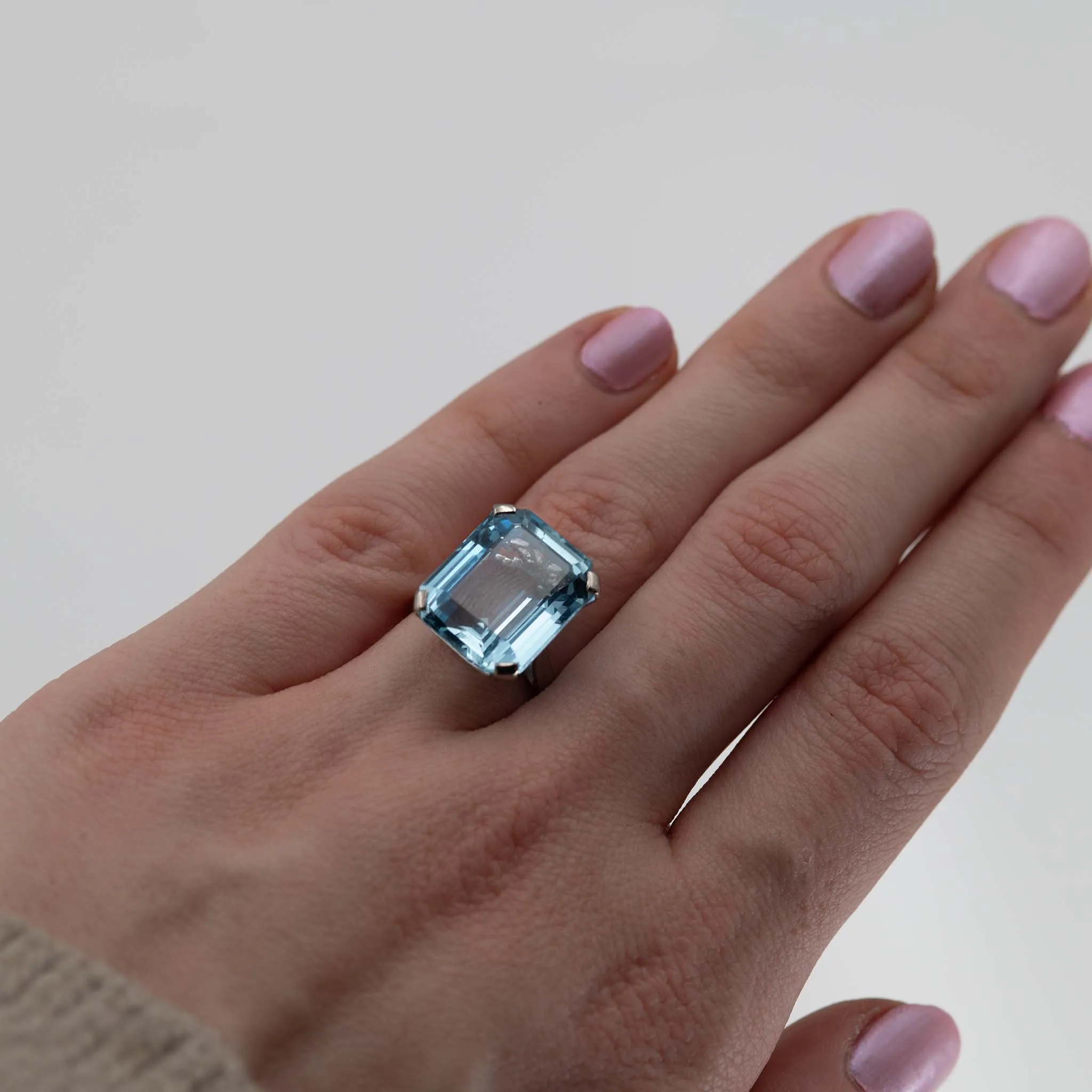 Vintage Platinum 13 Carat Aquamarine Ring