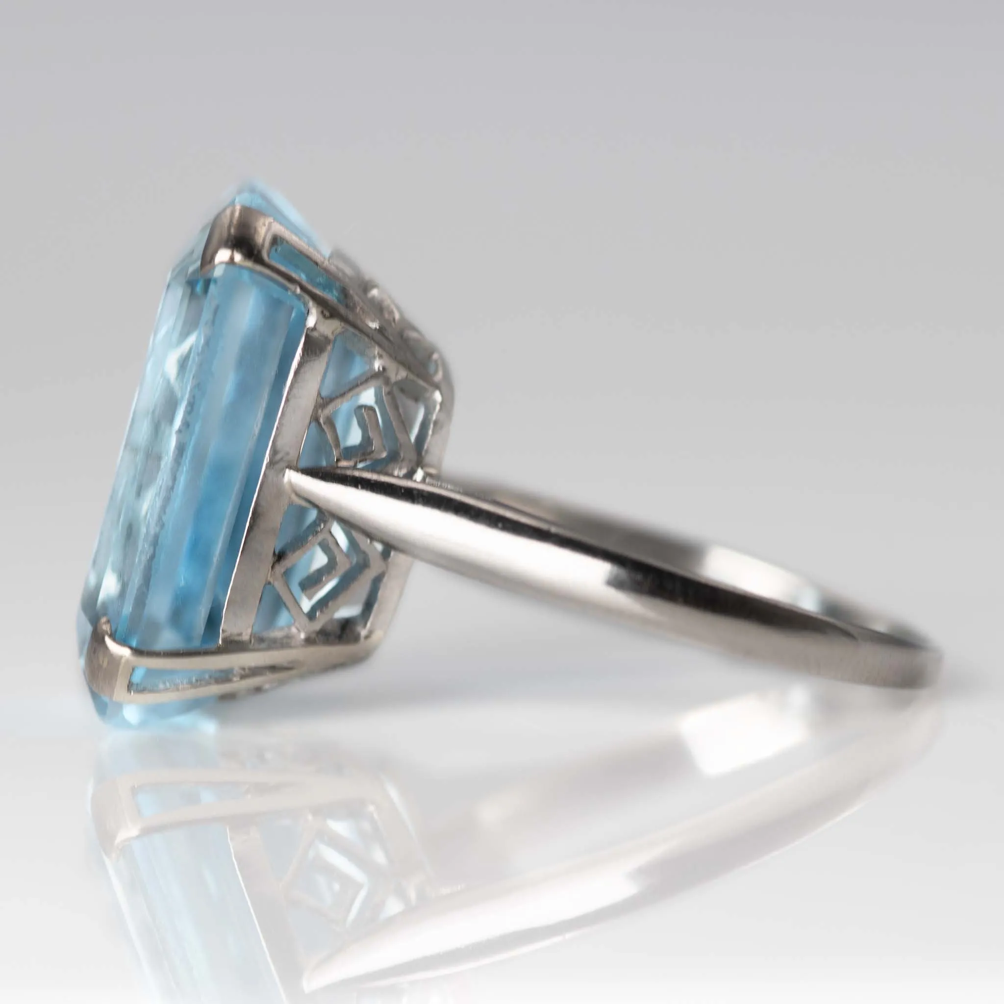 Vintage Platinum 13 Carat Aquamarine Ring